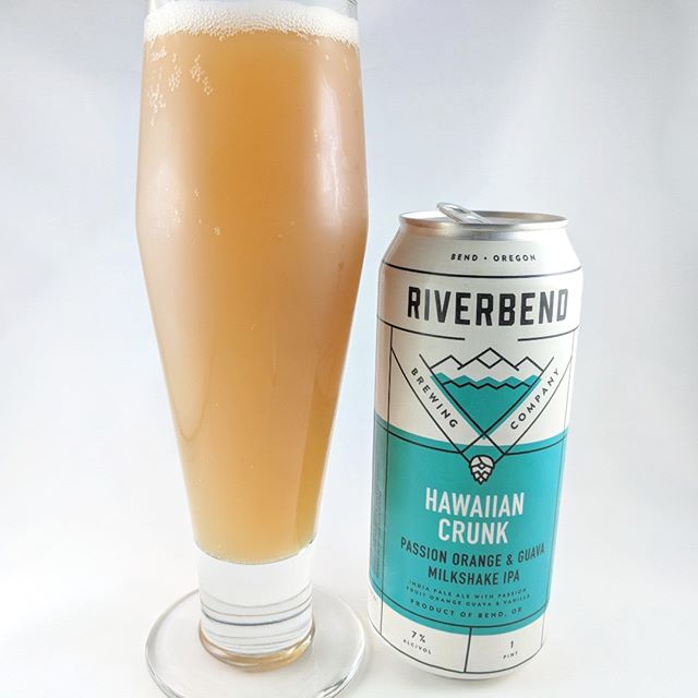 ———————————– Beer: Hawaiian Crunk Style: IPA ABV: 7% IBU: 60 Hops: ? ———————————– Brewery: Riverbend Brewing Company – Bend, OR Brewery IG: @riverbend_brewing ———————————– Rating: 4.5/5 Notes: The touch of vanilla I get from this fruity, milkshake IPA makes it finish so well. So smooth. Sweet but oh so good. Great beer. ———————————– #riverbendbrewing #riverbendbrewery #beer #thebeersbeer #beers #cheers #brewery #brew #beersoftheworld #hophead #hops #microbrew #drinkbeer #milkshakeipa #hazy #haze