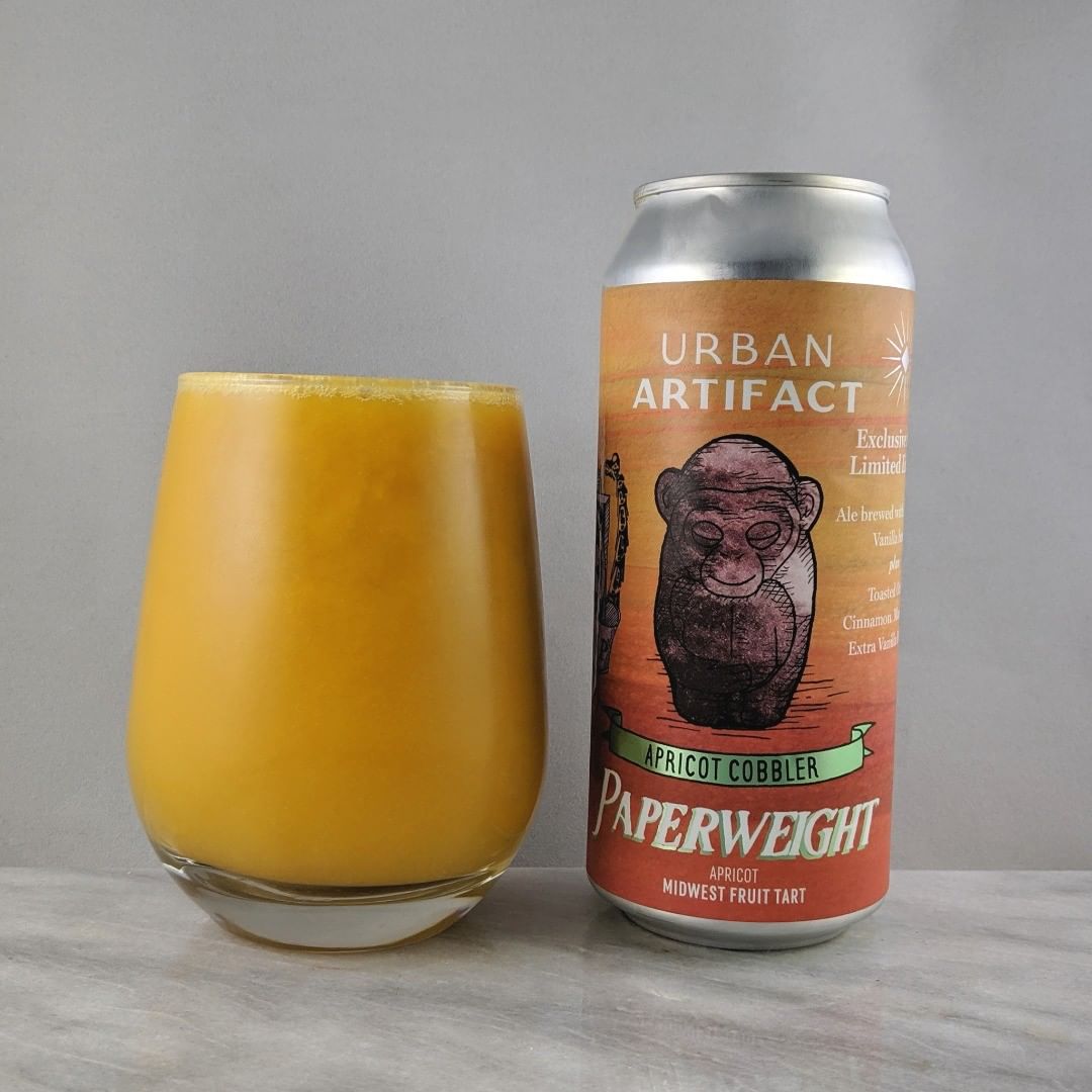 ????: Paperweight – Apricot Cobbler
?????: Sour
???: 7.7%
???: 15
????: –
———————————–
???????: Urban Artifact – Cincinnati, OH 
??????? ??: @urbanartifactbeer
———————————–
??????: 4/?
?????: Oh nice. A tart and thick beer here. Lots of apricot flavor and some light vanilla. Tasty. 
??? ???: Some solid drawings. The monkey and the crest are cool. 
????????: No date on can.