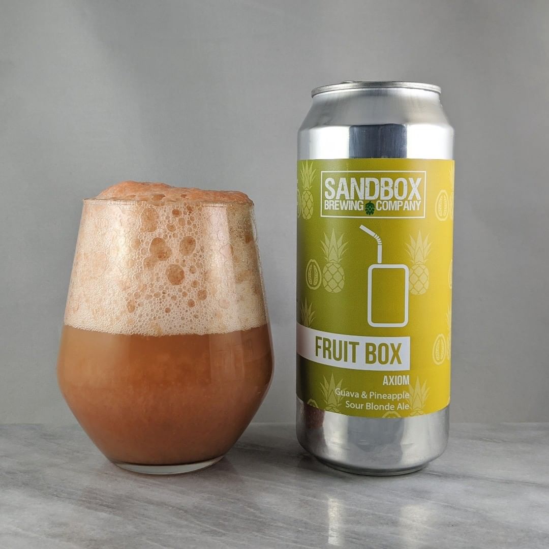 ????: Fruit Box – Axiom
?????: Sour / Fruit
???: 6%
???: –
????: –
———————————–
???????: Sandbox Brewing Company – Montclair, CA
??????? ??: @sandboxbrewingco
———————————–
??????: 3.75/?
?????: The can erupted when opened. It would have taken an hour for the head to settle down so I went with the large head. This Sandbox brew was a bit different then other ones I’ve tried. The flavor combo was ok but nothing great. Others have been much better. Sweet and not very tart or sour. 
??? ???: Standard Sandbox Fruit Box design but it works.  Stands out to me with the juice box on it.
????????: No date on can but wasn’t too old at all.  Prob 2 weeks after canning.