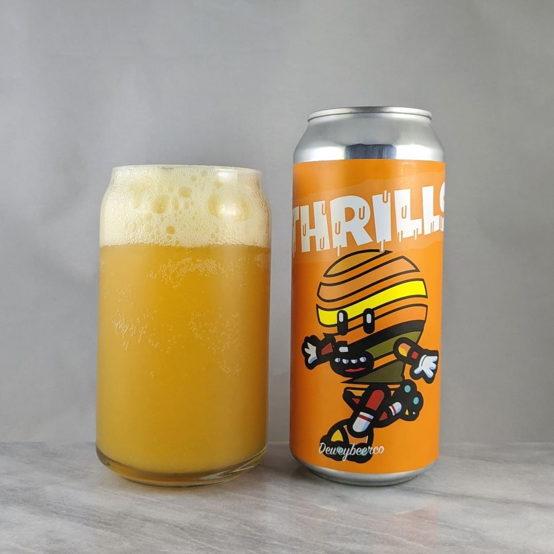 ????: Thrills – Peach, Pineapple, Macadamia Nut
?????: Fruit/Sour
???: 4%
???: –
????: ?
———————————–
???????: Dewey Beer Company – Dewey Beach, DE
??????? ??: @deweybeerco
———————————–
??????: 4/?
?????: A beer with macadamia nuts… interesting. I don’t much of the nut over the pineapple and peach but it’s very tasty. I’m enjoying it. Sweet and no hops. 
??? ???: Ok. Looks like a lightbulb on roller skates. Sure thing.
????????: No date on can.